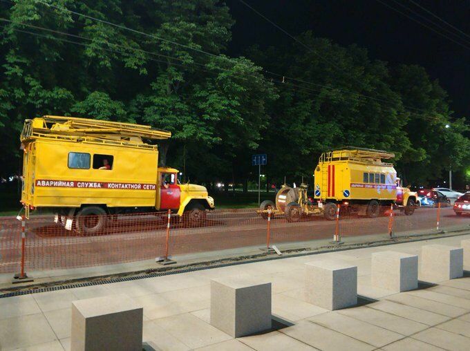 Night robbery: Moscow authorities destroyed trolleybuses and set to the wires