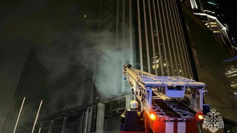 A fire broke out in the unfinished tower "Moscow City"