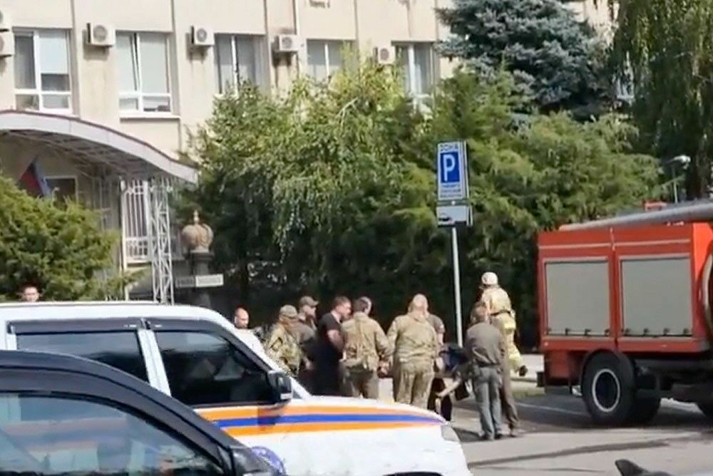 An explosion occurred in the building of the Prosecutor General's Office of the LPR in the center of Luhansk