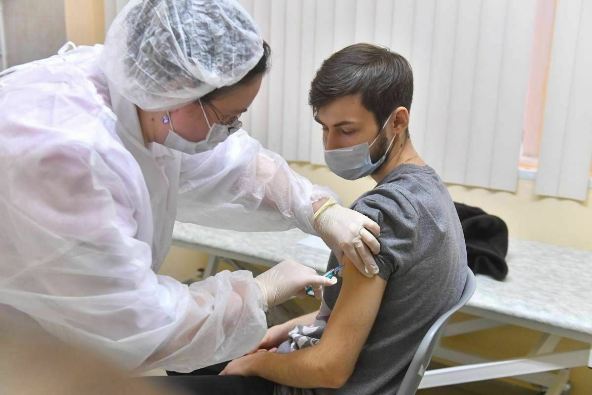 Make your injection and go home! Foreigners are invited to be vaccinated with "Sputnik V" in Moscow