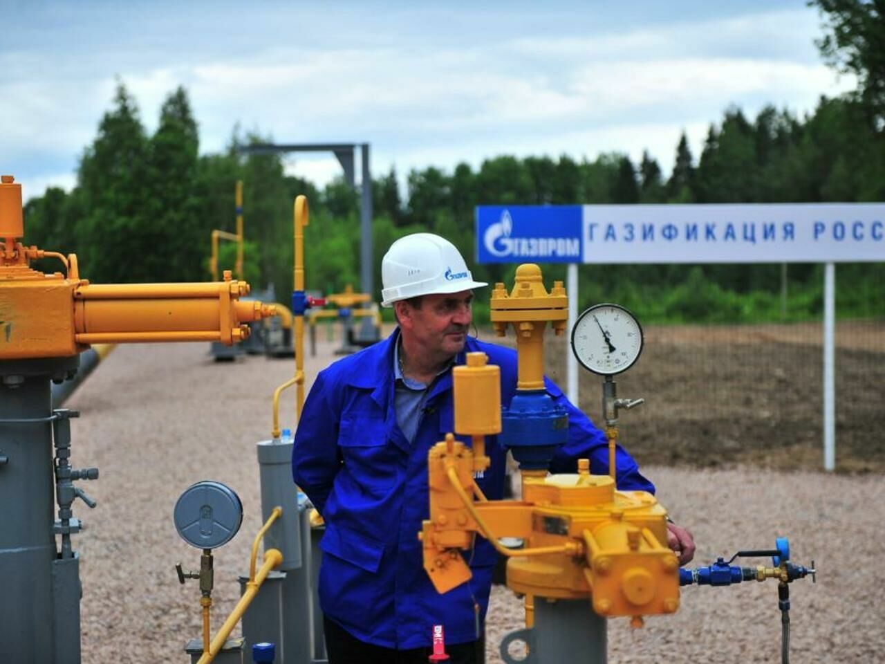 The State Duma adopted a law on free gas laying to sites