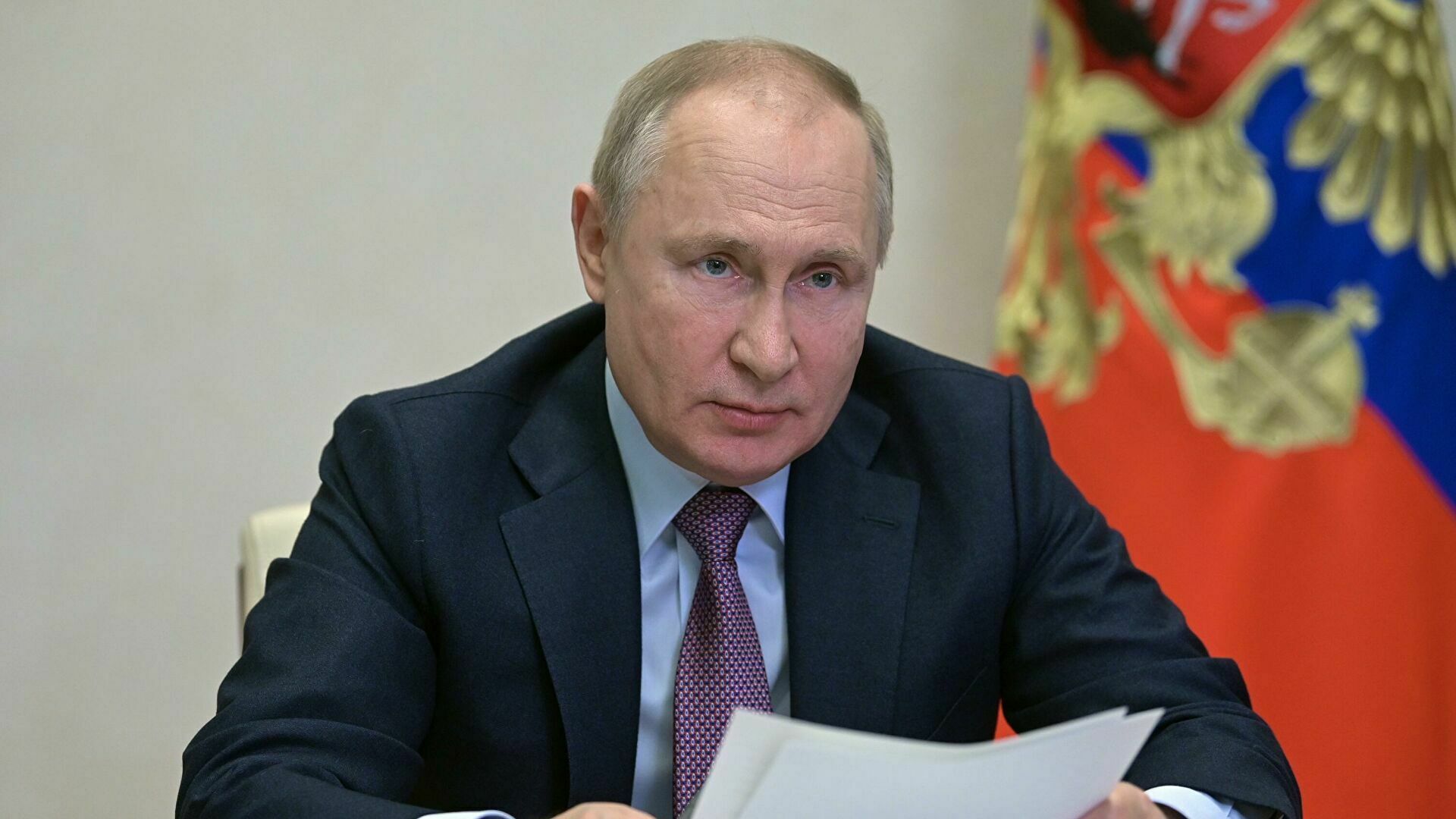 Media: the United States abandoned personal sanctions against Vladimir Putin