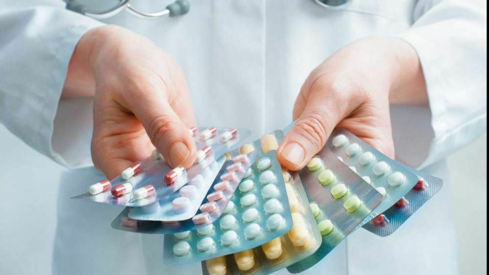 The Ministry of Health warned against taking antibiotics for covid tretment