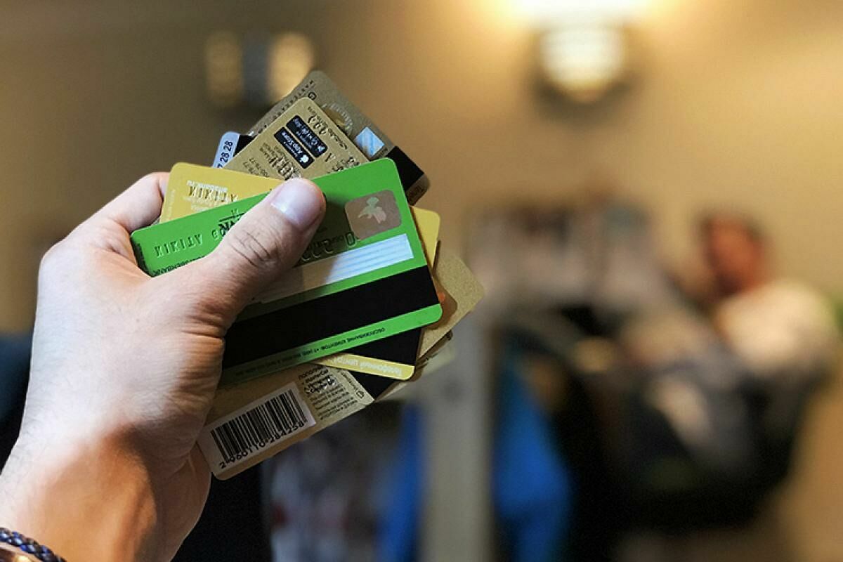 Credit cards have become a new problem for Russian banks