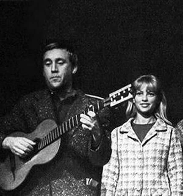 "So sing Hallelujah to her": Vysotsky's great love died totally alone