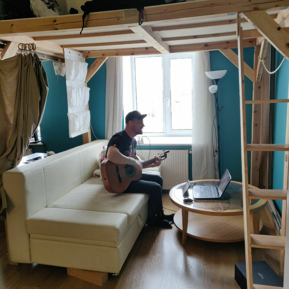 Running into the damned past: how old communal apartments turned into new coliving
