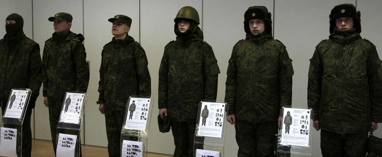 The honor of someone else's uniform: what is the uniform for the Russian army sewn from
