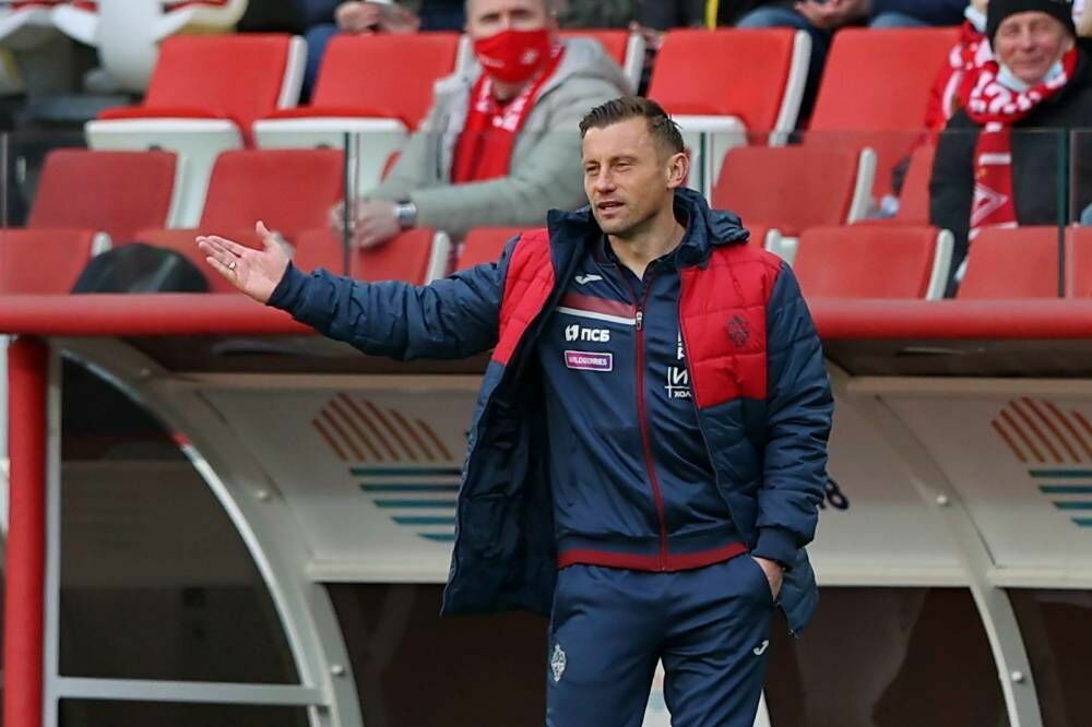 Ivica Olic left the post of CSKA head coach