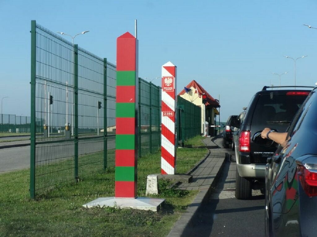 Behind the fence: Kaliningrad region.
