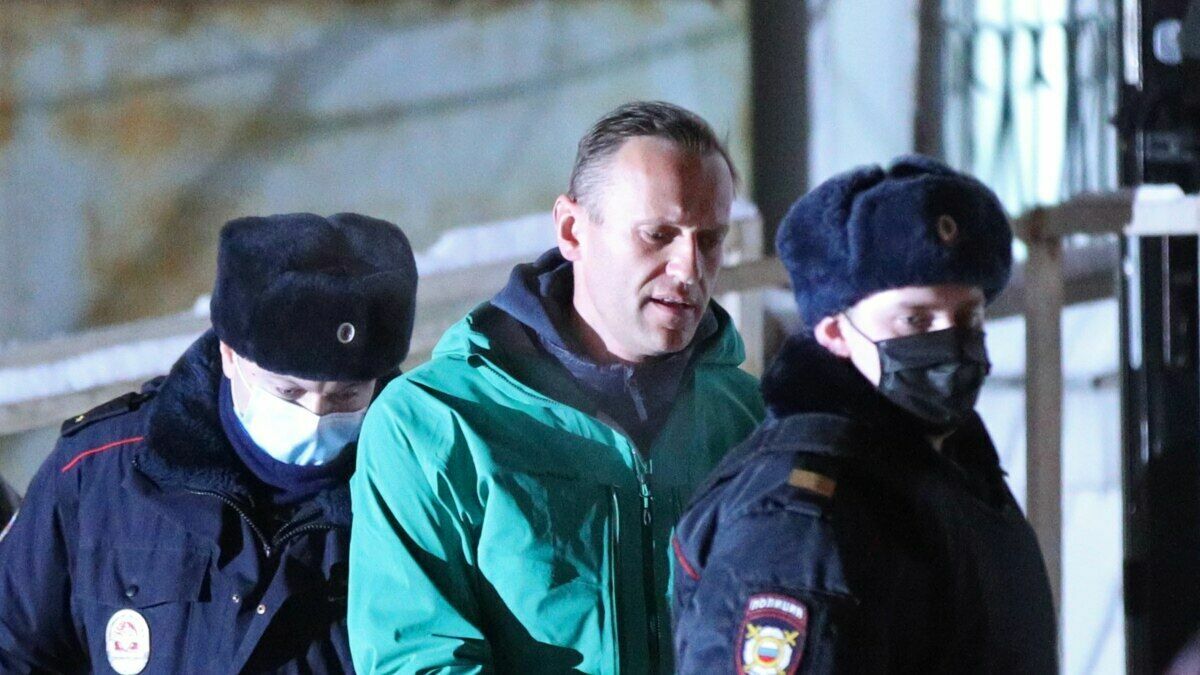 Investigative Committee opened a case against Alexei Navalny for creating an extremist organization