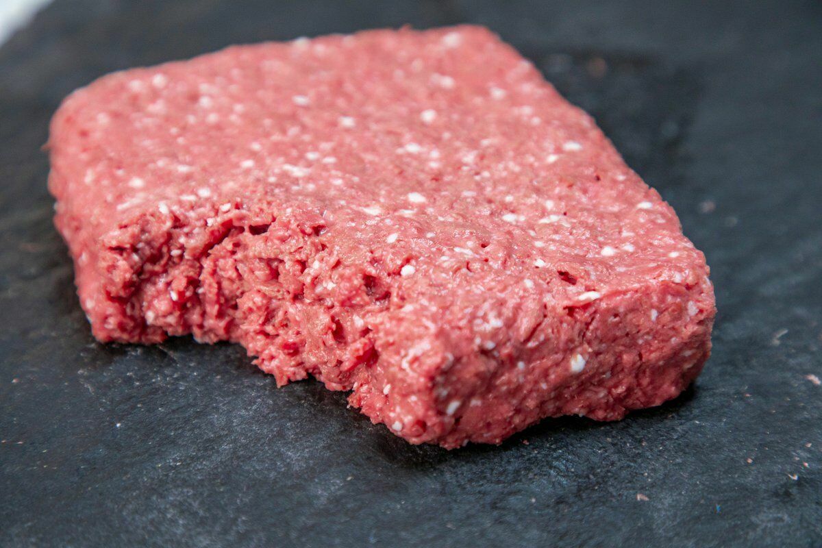 Consumers are not ready to give preference to alternative meat instead of the natural