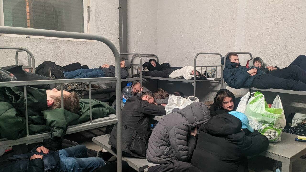 Photo of the day: 28 people were barracked in an 8-bed holding cell at Sakharovo detention center