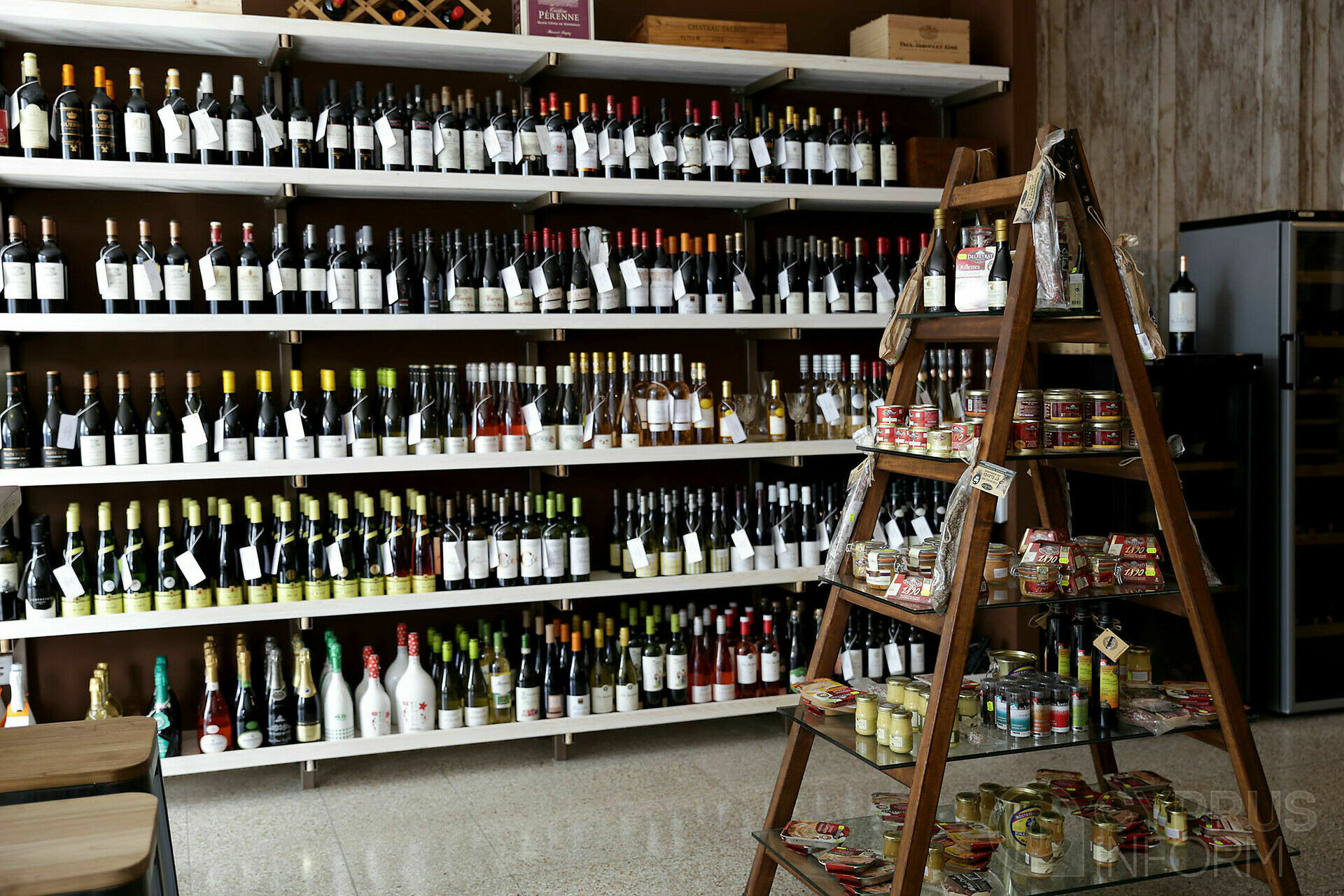 Coercion to sobriety: Moscow authorities demanded the closure of wine boutiques in lockdown