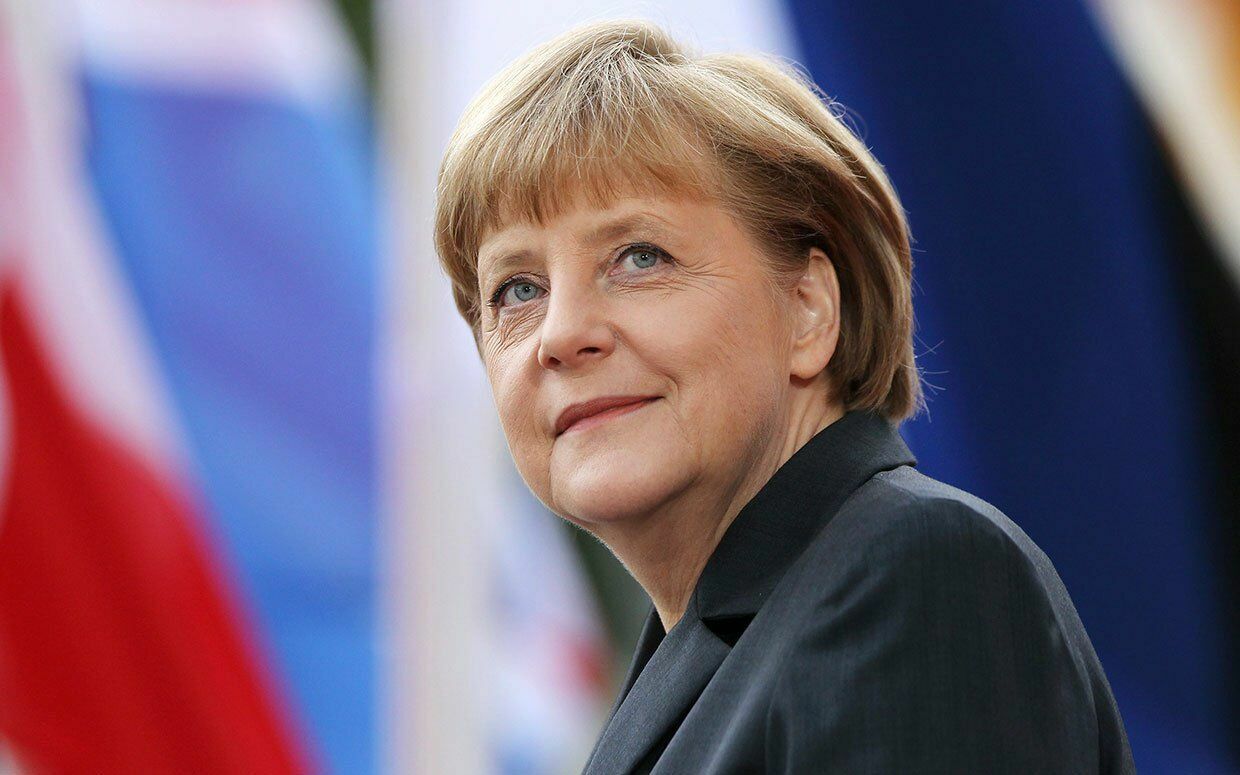 Angela Merkel is pleased with the dialogue with Russia