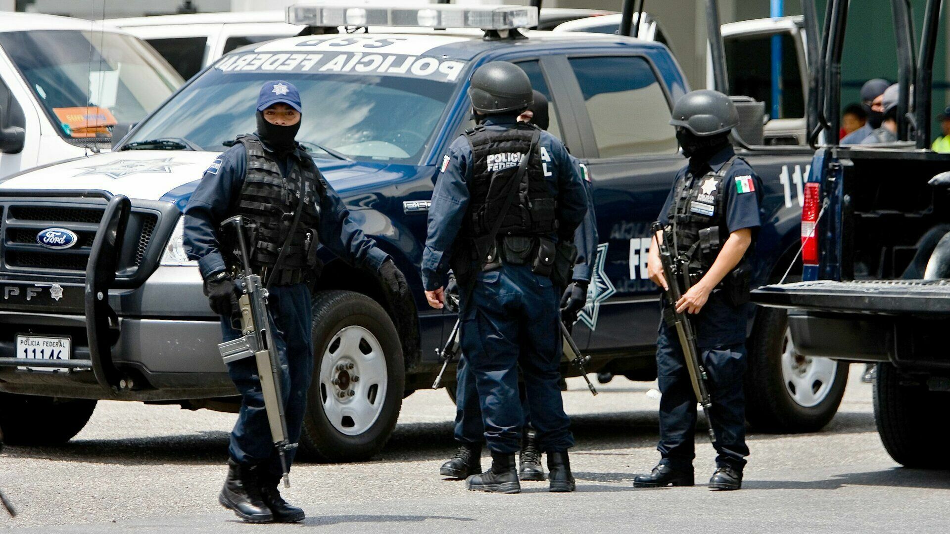 Bandits in Mexico shot and killed four employees of the radio station