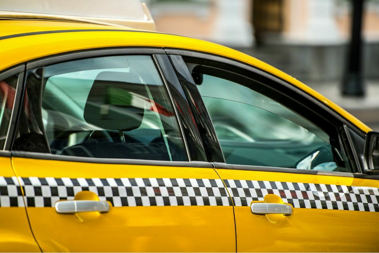 Major taxi aggregator caught on tax evasion for 260 million rubles