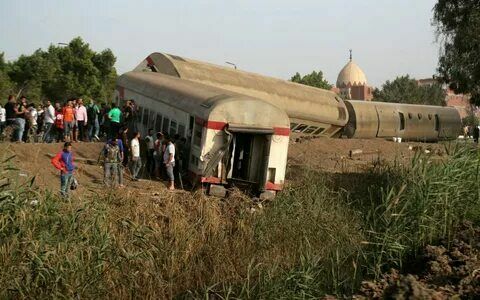 11 people killed in Egypt in a railway accident
