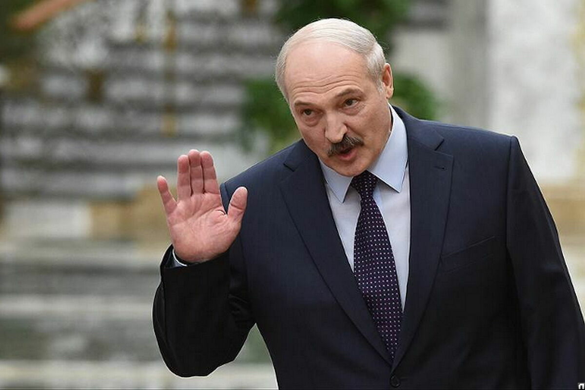 "In Ukraine they will say "dog" and spit in my direction": why Lukashenko does not recognize Crimea