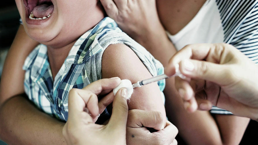 Politics above health: rushing to vaccinate Russian citizens is very dangerous
