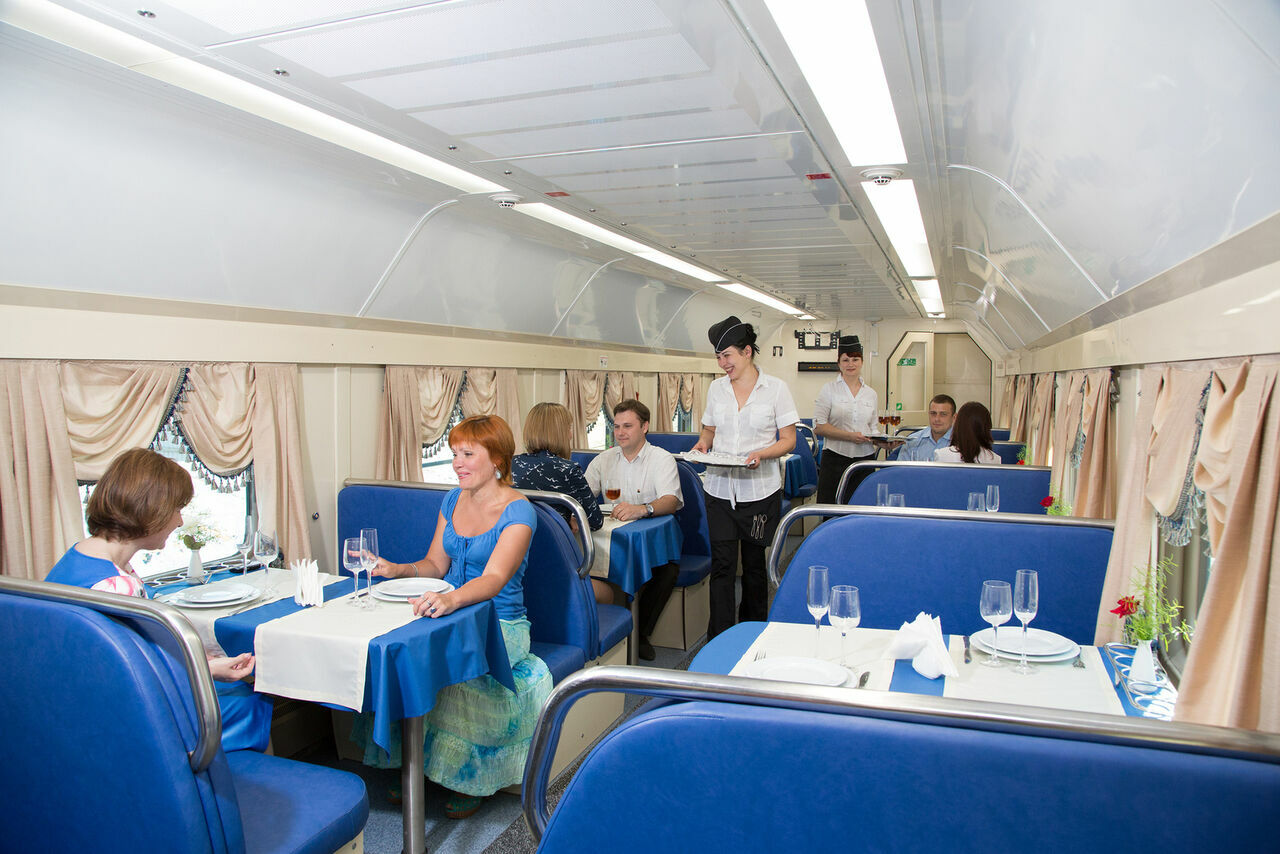 From restaurant food to fast food. Why does Russian Railways refuse from restaurant cars