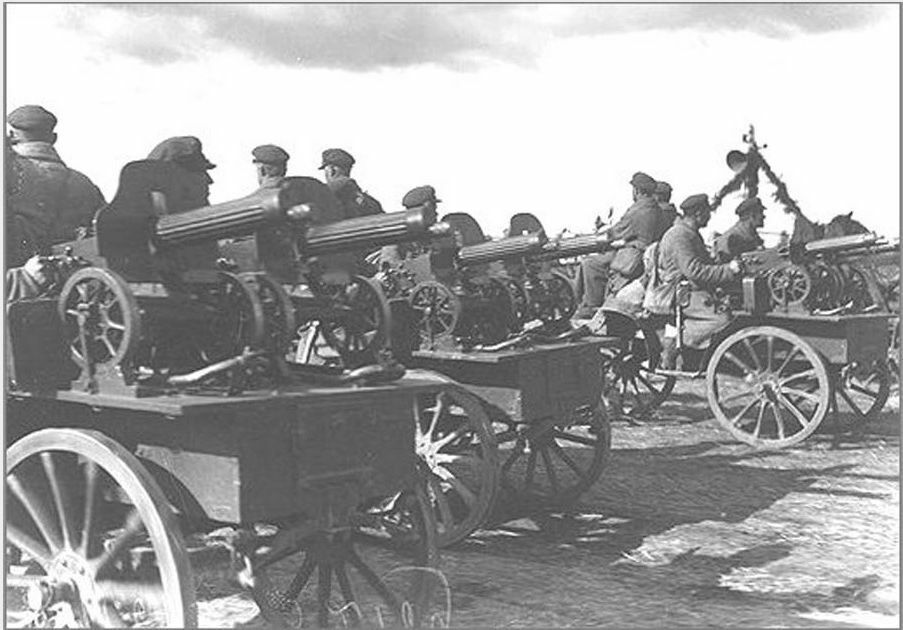The famous "tachankas" - spring four-wheeled twin wagons with a light body - of Nestor Makhno