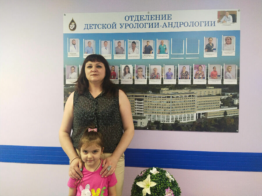 Muscovite Anastasia Shestakova and her daughter Arisha.