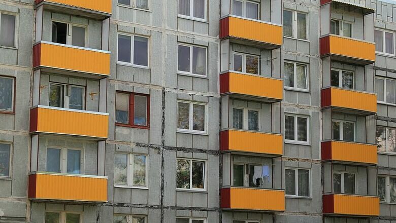 Leaseholders in Moscow are twice as likely to demand cash from tenants
