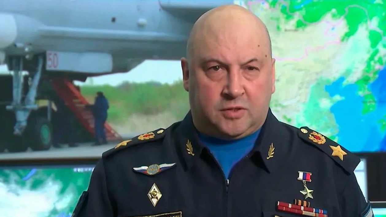 General Surovikin to the leadership of the Wagner PMCs: «I urge you to stop»